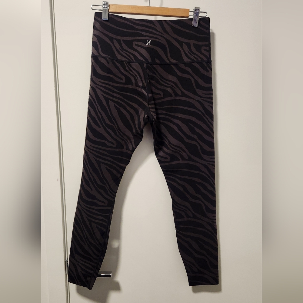 Knix HiTouch High Rise Legging - Picture 2 of 5